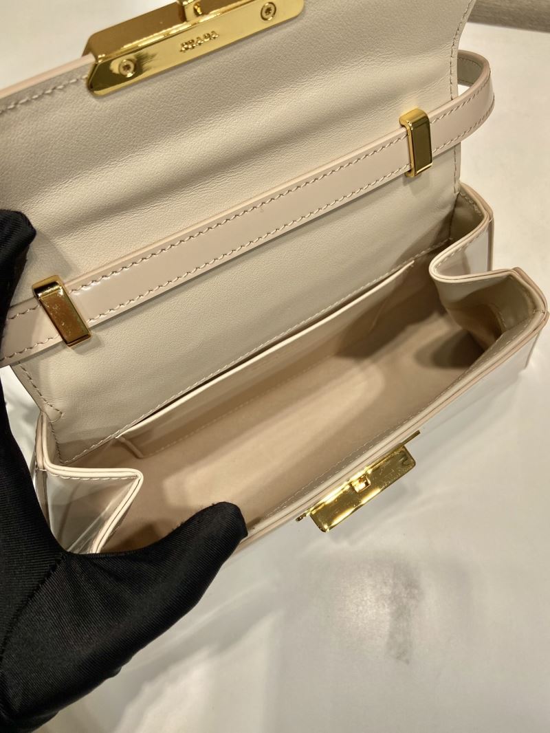 Pra*a hobo bags